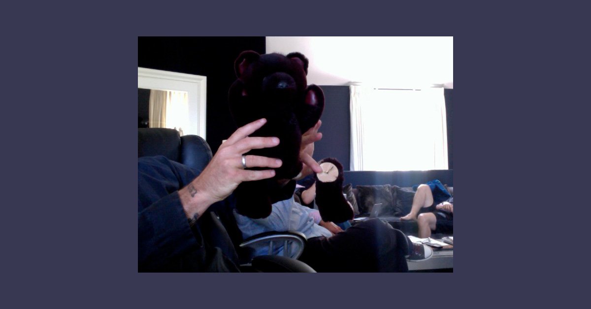 Un ours peut en cacher un autre !!