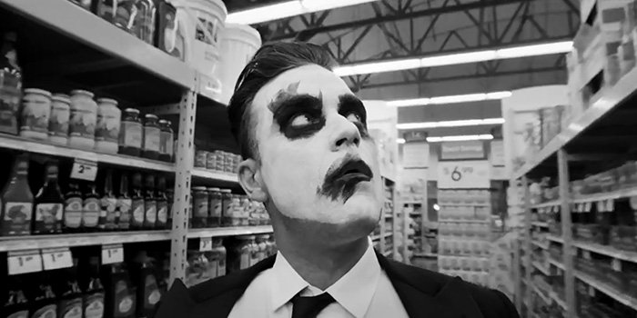 Nouveau Clip : H.E.S (Heavy Entertainment Show)