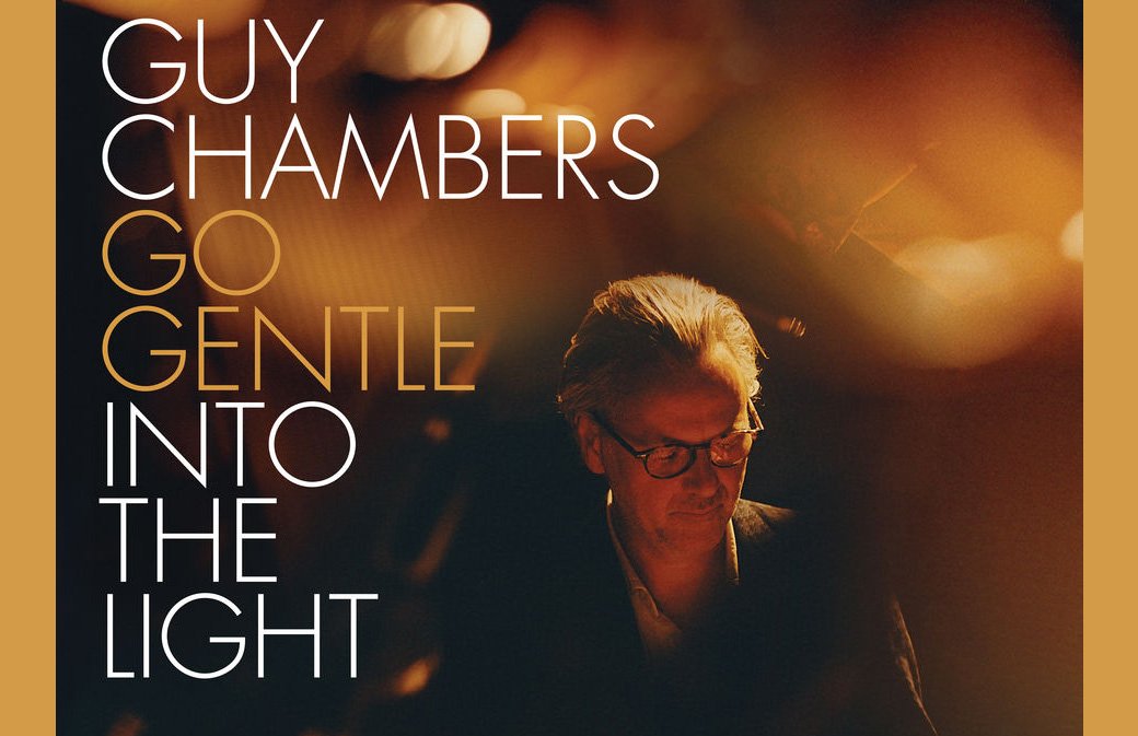 Go Gentle into the Light : le premier album solo de Guy Chambers