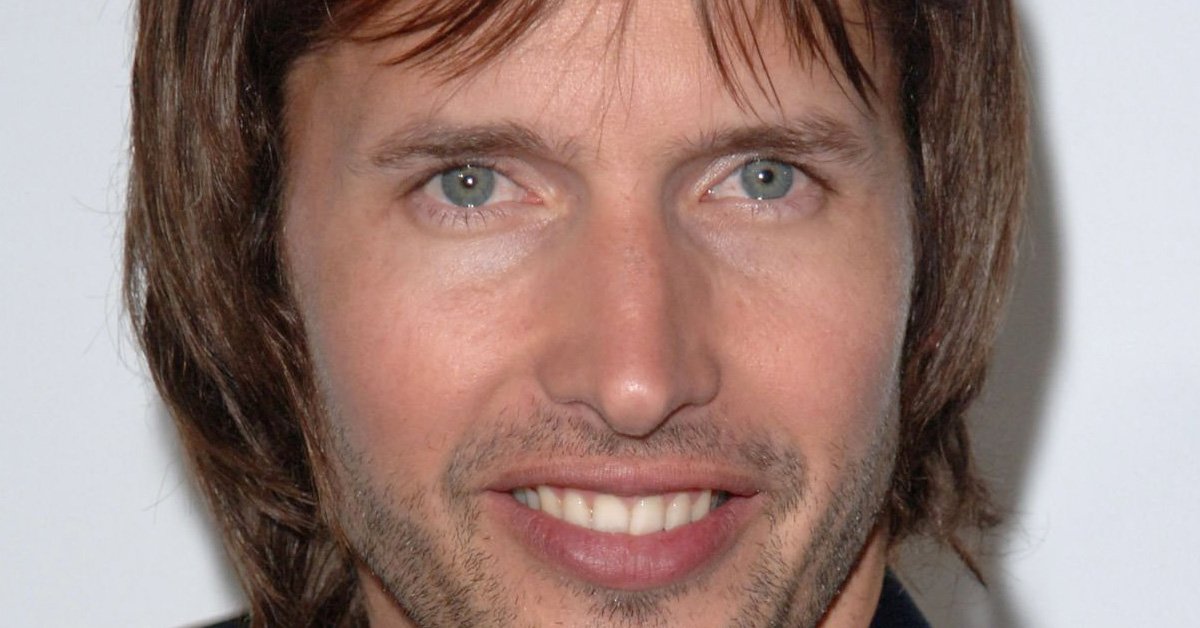James Blunt met doublement K.-O. Robbie Williams